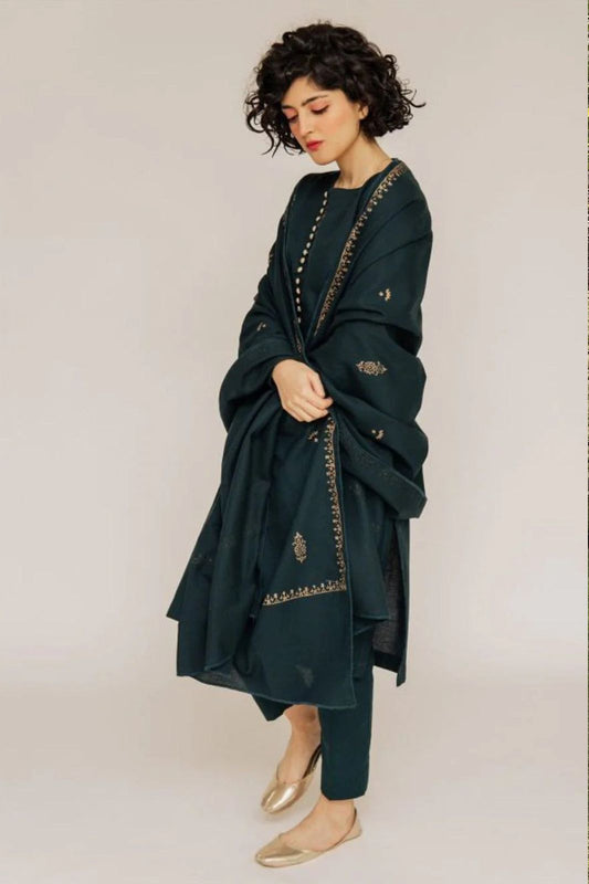 Embroidery Lawn 3 Pcs D-43