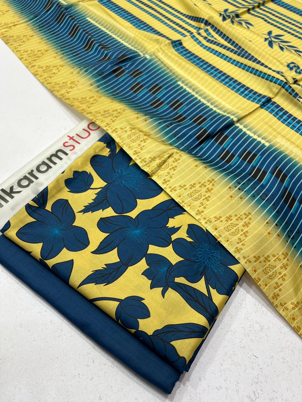 Alkaram Linen 3-Piece (D-17)