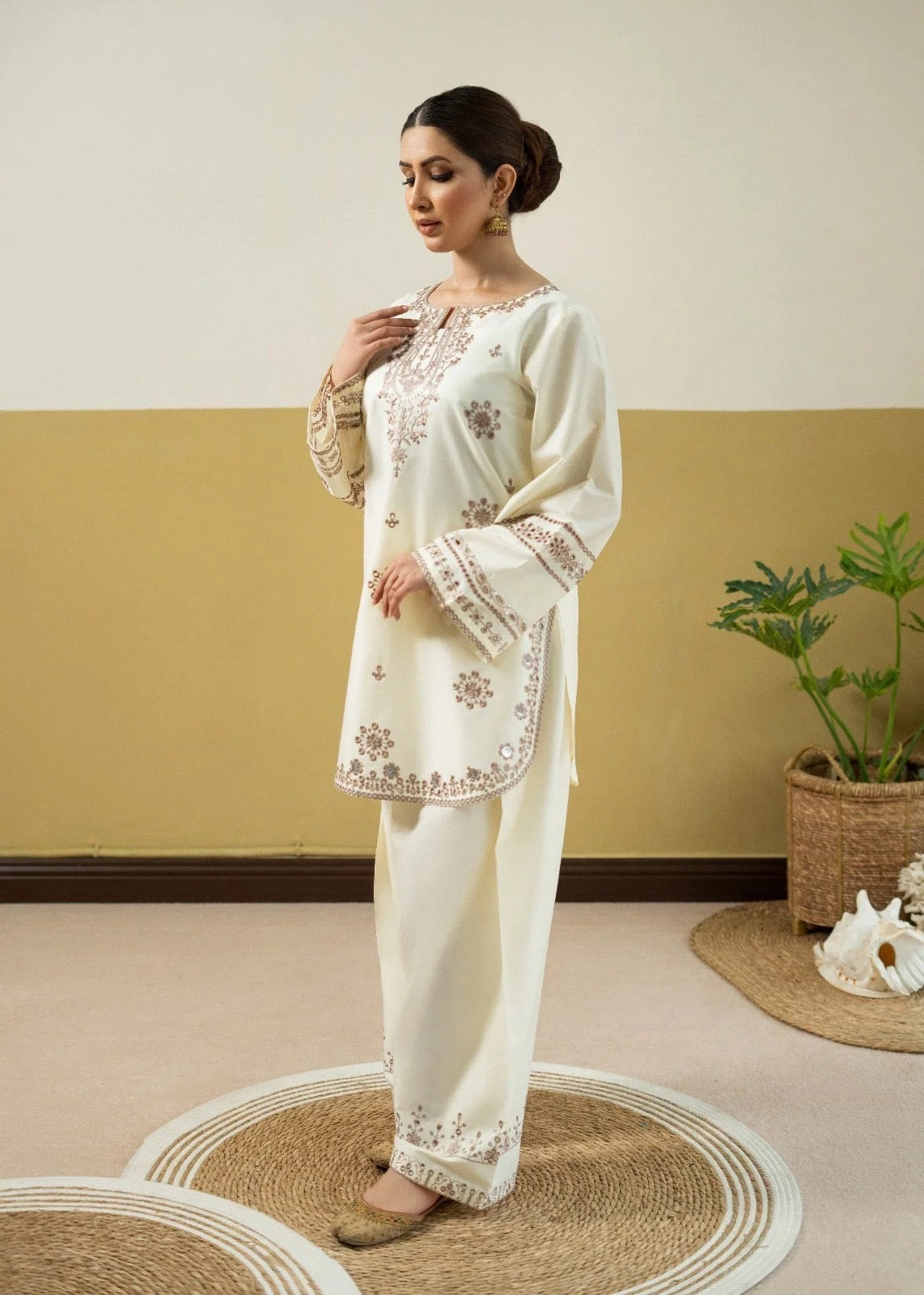 Embroidered Lawn 2Pcs D-58