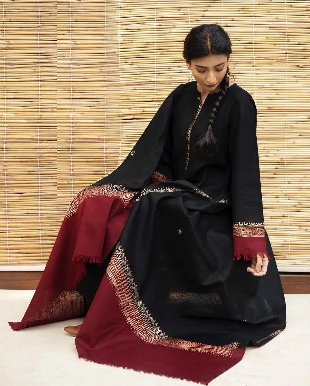 Embroidered Dhanak D-42