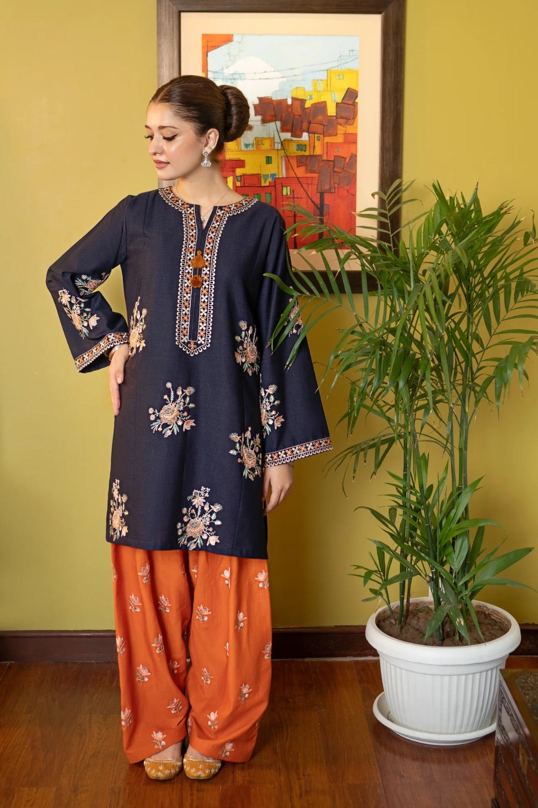 Embroidered Lawn 2Pcs D-57