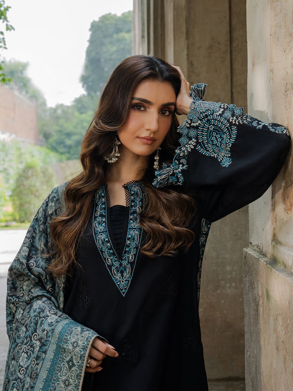 Embroidery Lawn 3 Pcs D-10