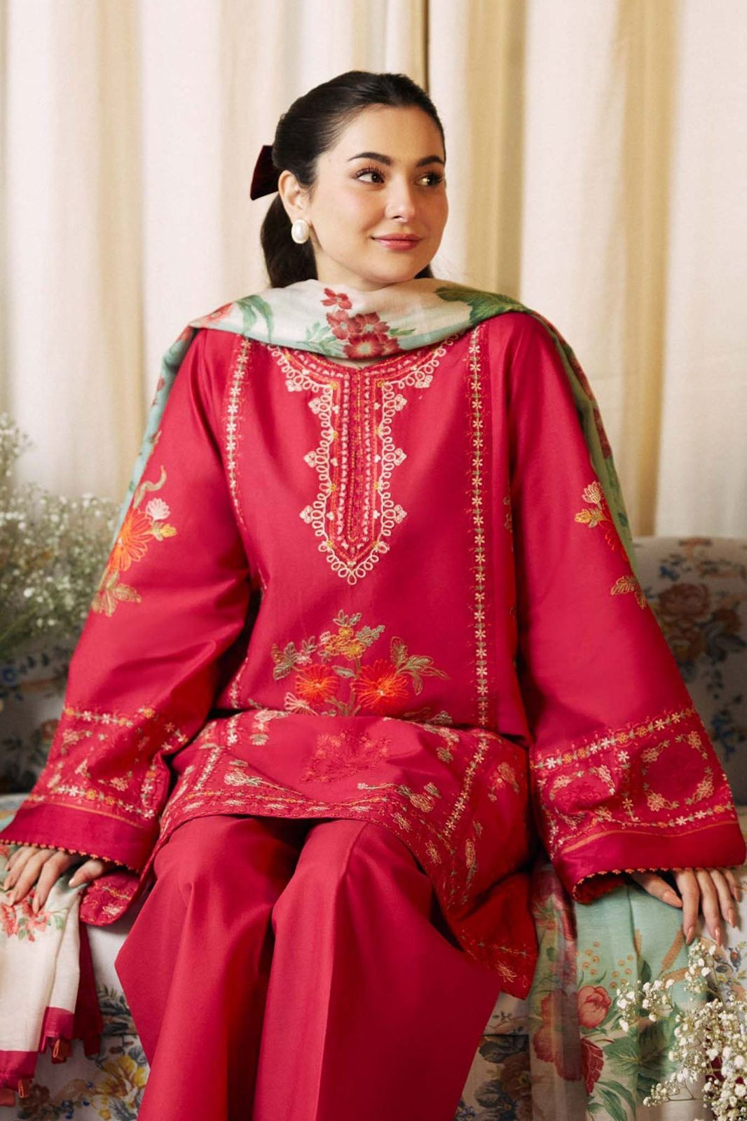 Embroidery Lawn 3 Pcs D-32