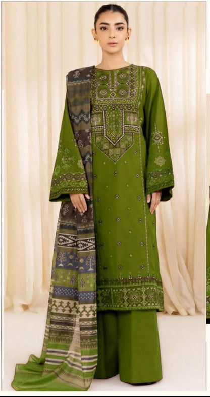Embroidery Lawn 3 Pcs D-38