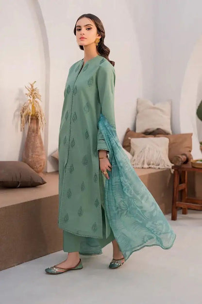 Embroidery Lawn 3 Pcs D-41