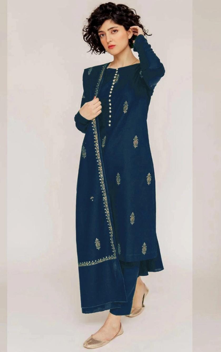 Embroidery Lawn 3 Pcs D-51