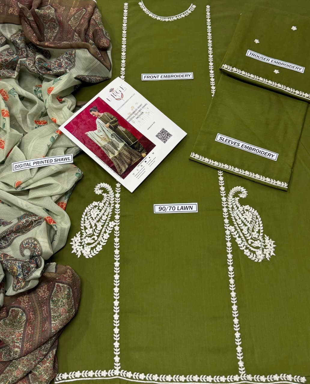 Embroidery Lawn 3 Pcs D-57