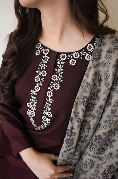Embroidery Lawn 3 Pcs D-62
