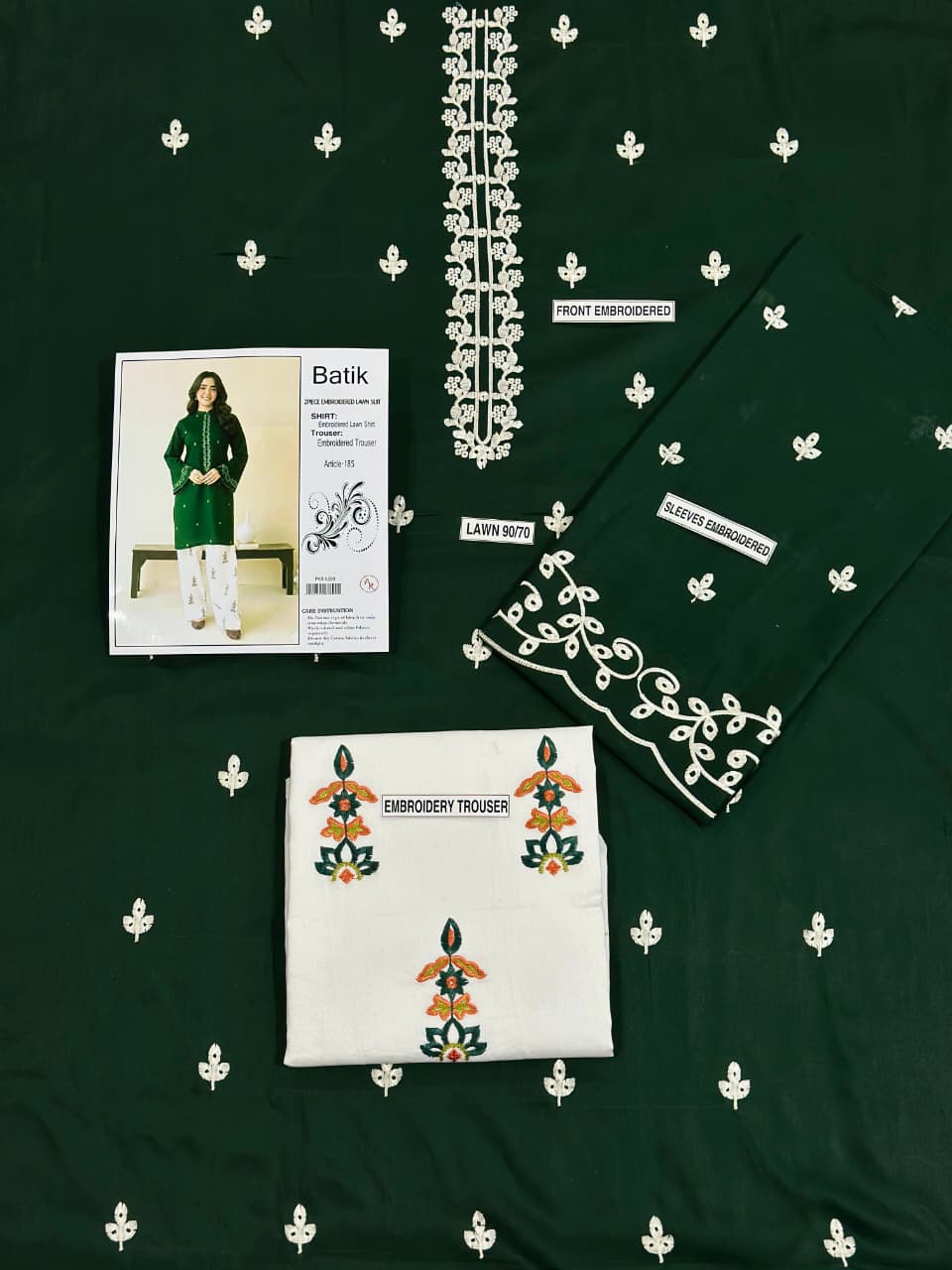 Embroidered Lawn 2Pcs D-15