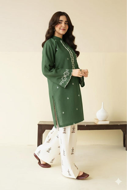 Embroidered Lawn 2Pcs D-15