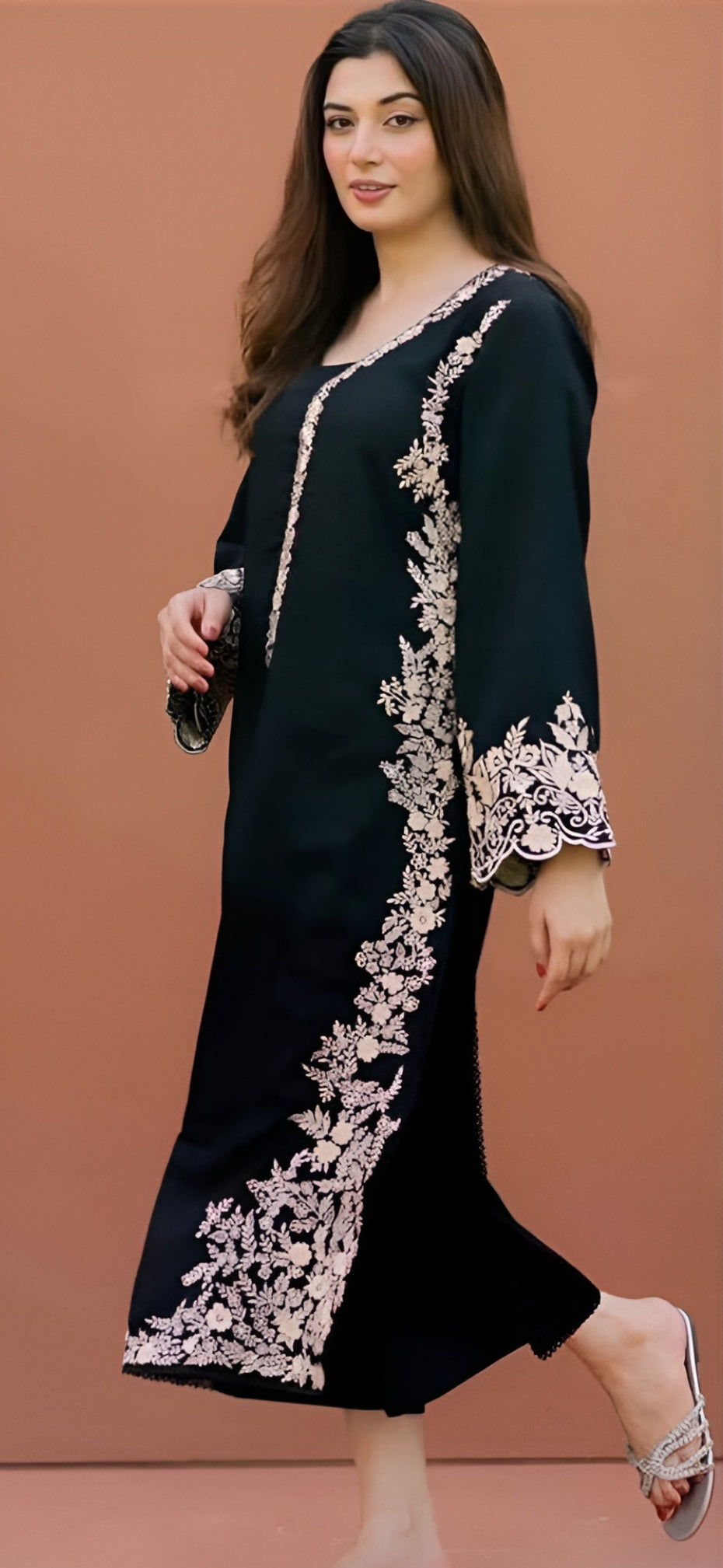 Embroidered Dhanak 2 Piece D-21