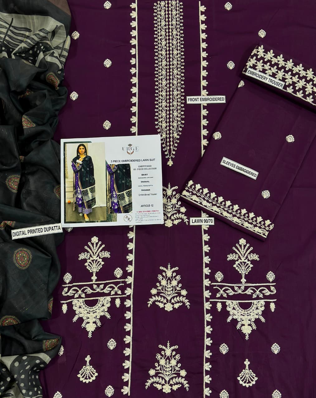 Embroidery Lawn 3 Pcs D-15