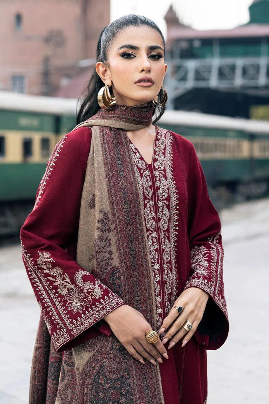 Embroidery Lawn 3 Pcs D-86
