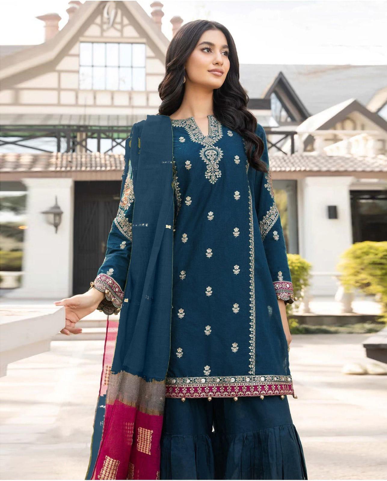 Embroidery Lawn 3 Pcs D-89