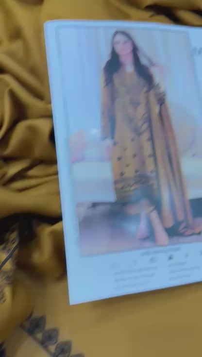 Embroidery Lawn 3 Pcs D-22